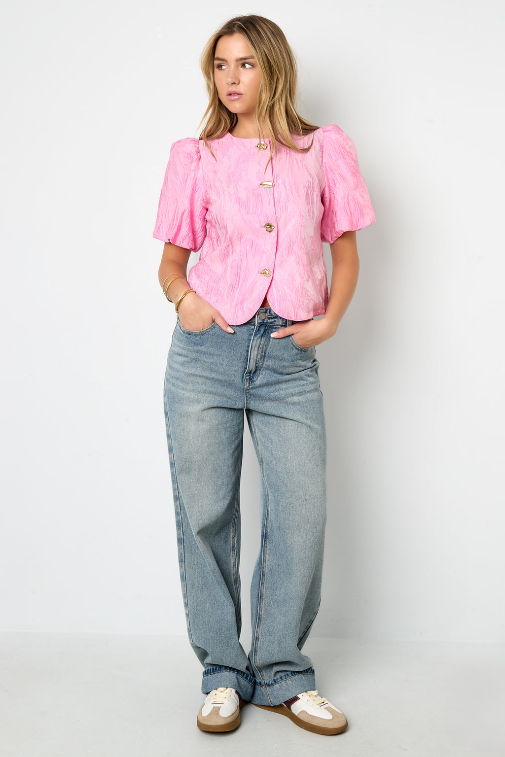 Statement top met pofmouwen